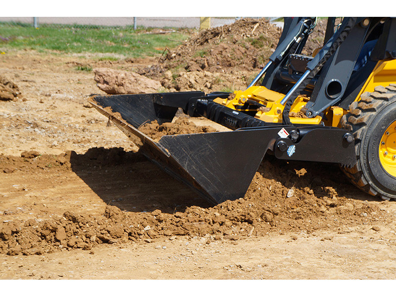 Skid Steer 4-In-1 Bucket Attachment | Blue Diamond