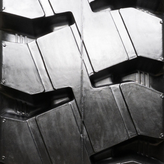 Extreme Non-Directional Solid Rubber Skid Steer Tire | MWE